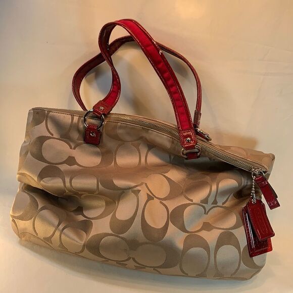 Coach Purse Khaki Red Daisy Signature Sateen Poppy Tote Leather Handles Heart - Picture 4 of 15